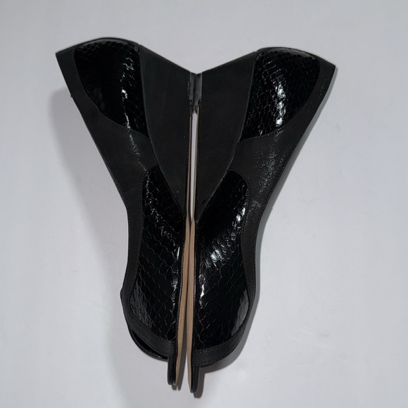 VANELI Black Peep-Toe Heels - Picture 2 of 6